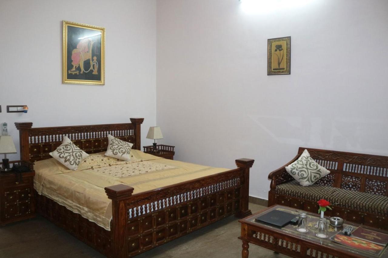 Hotel Shakti Palace Churu Ngoại thất bức ảnh